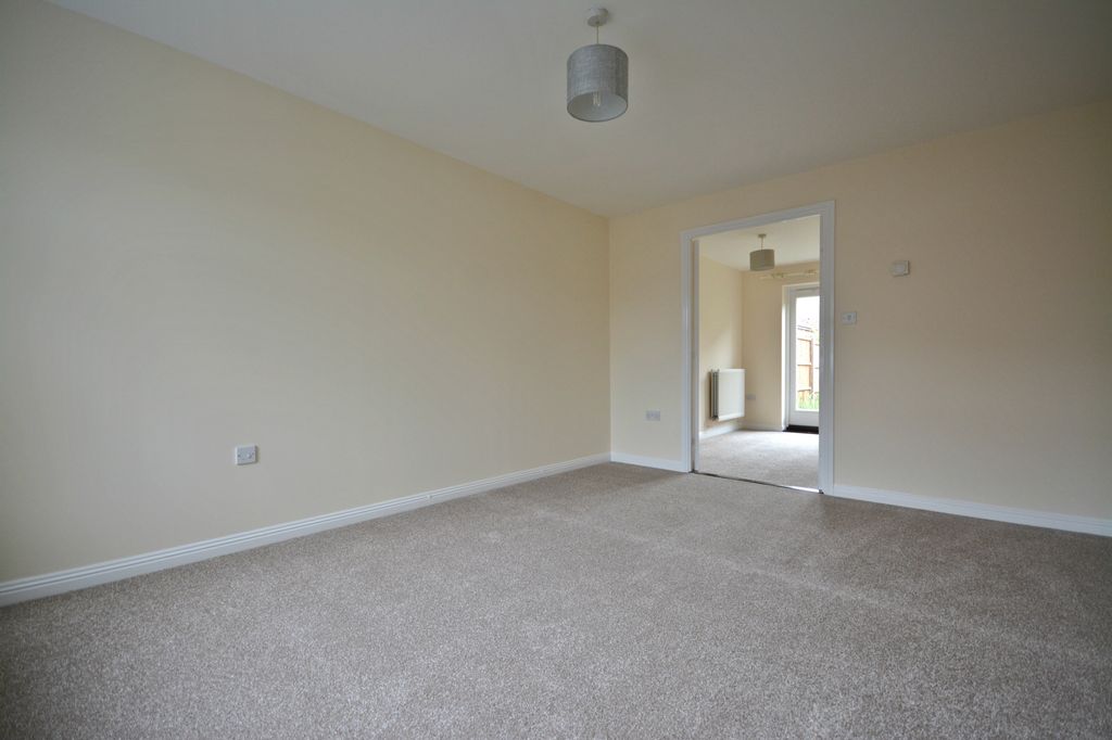 Property photo 3 of 11 Dsc_0090