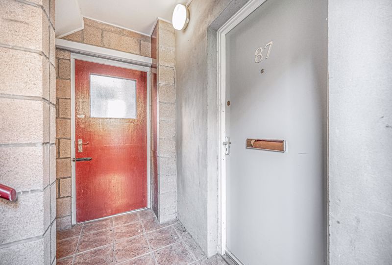 Property photo 3 of 15 Entrance