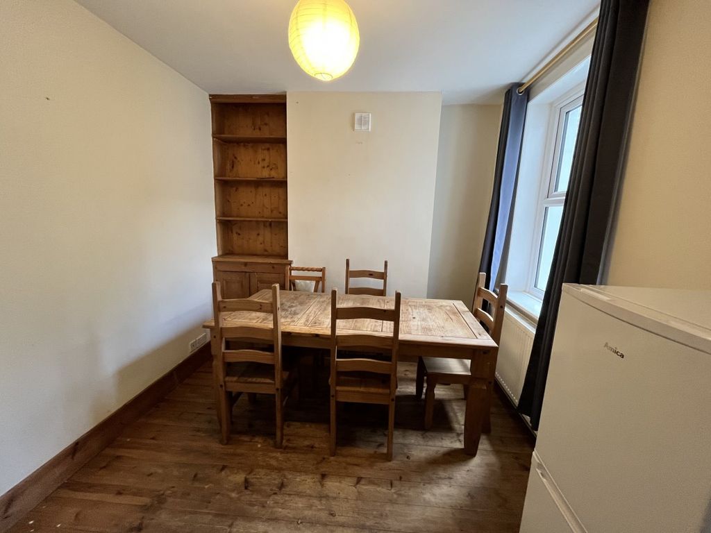 Property photo 2 of 14 Gallery