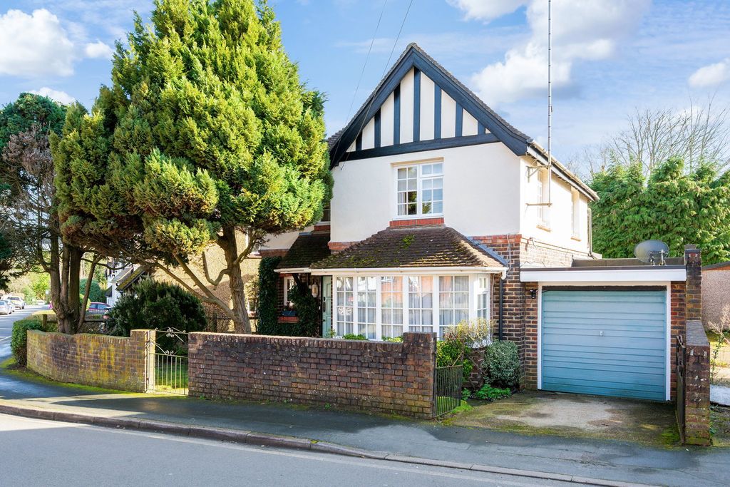 Property photo 1 of 24