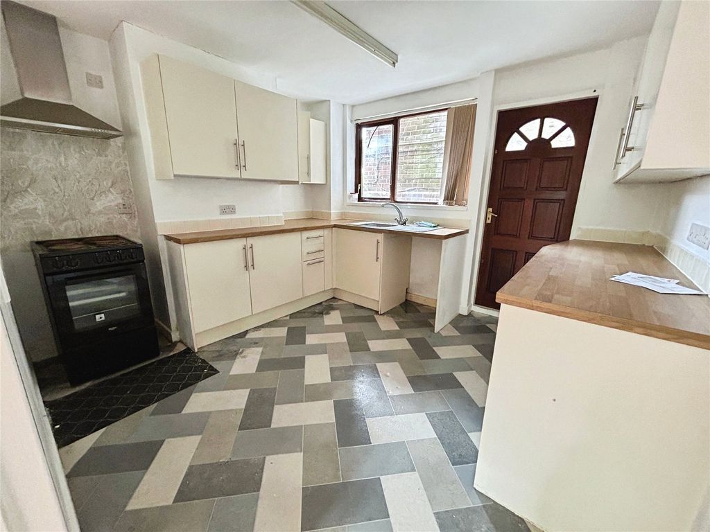 Property photo 2 of 7 Picture No. 04