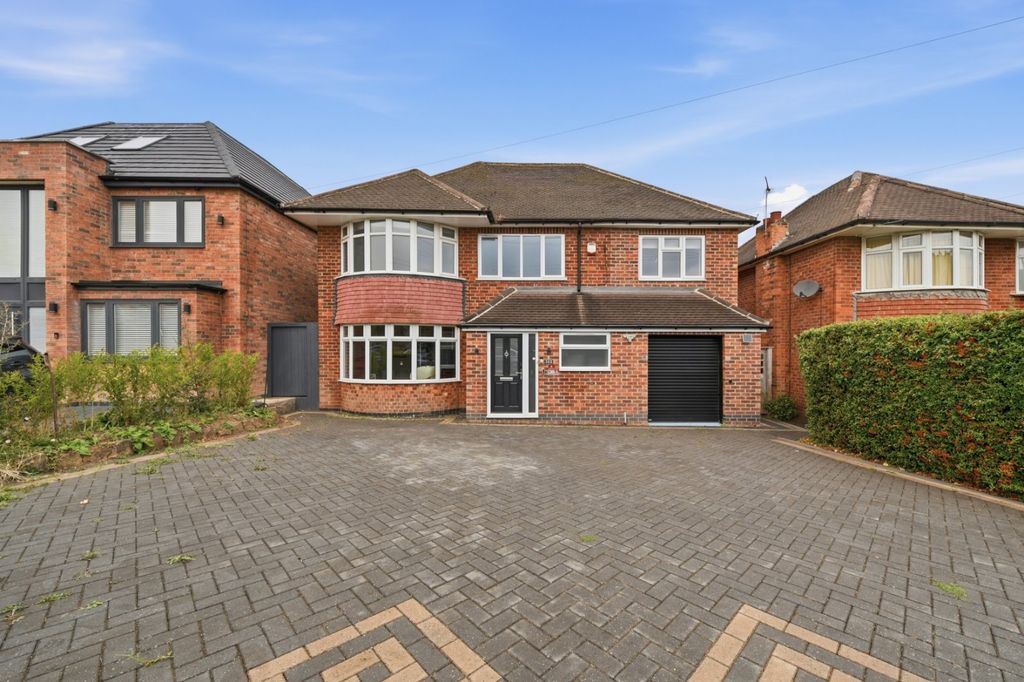 Property photo 2 of 26 Picture No. 05