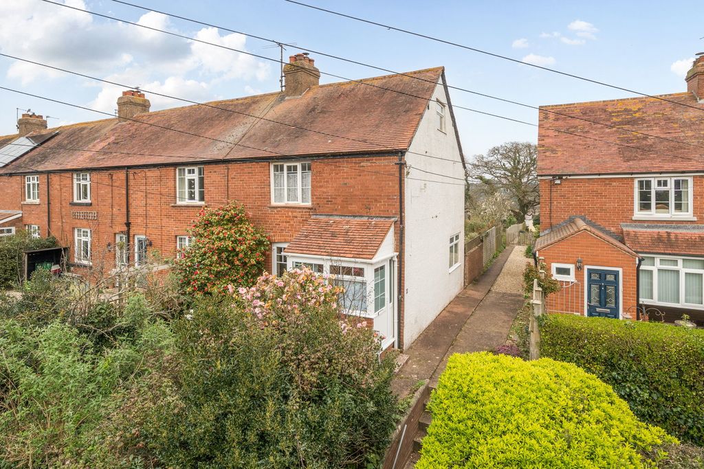 Property photo 1 of 25