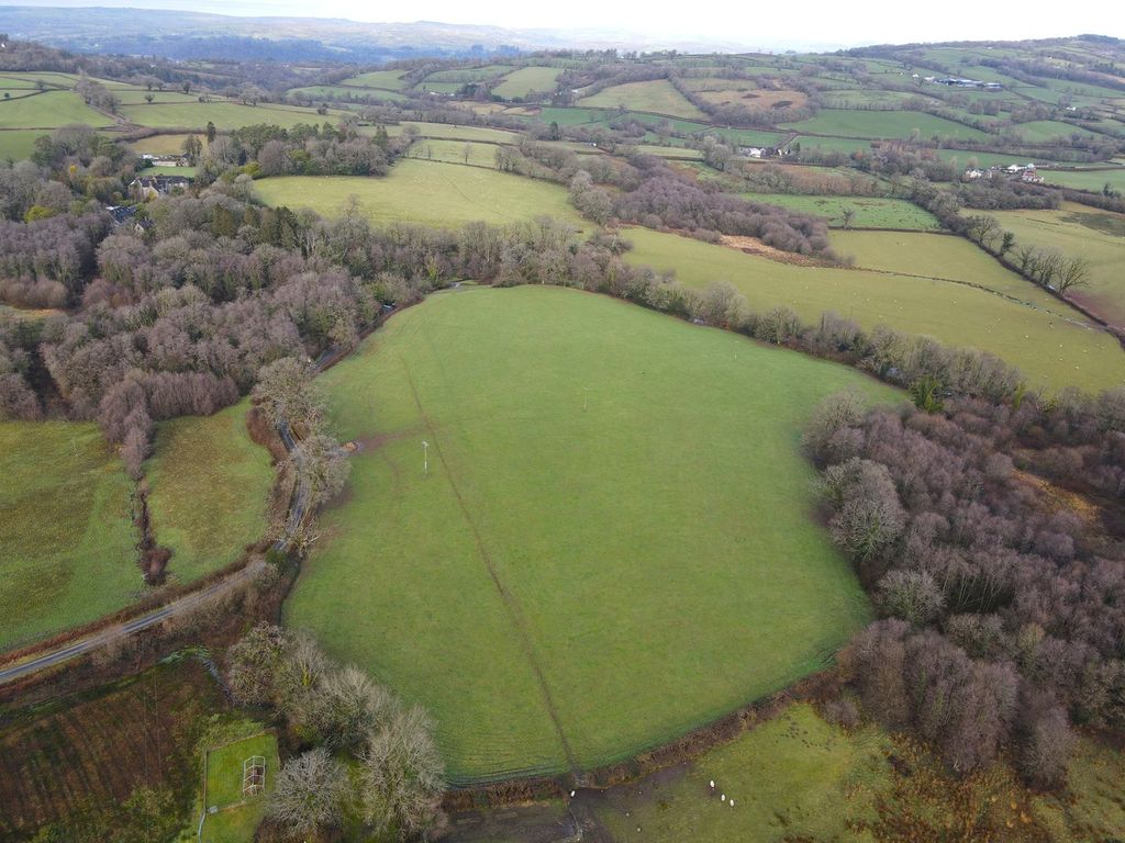 Property photo 2 of 7