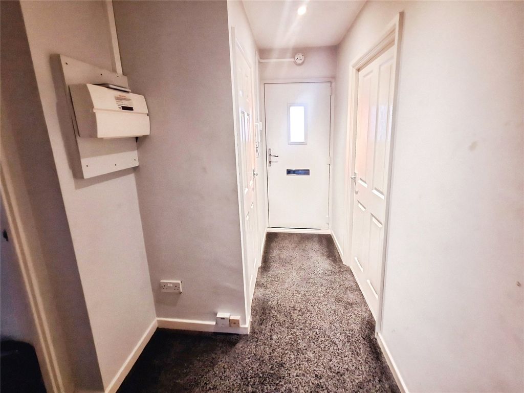 Additional image 5 of 1 bed flat for saleLydgate Court, Nuneaton, Warwickshire CV11