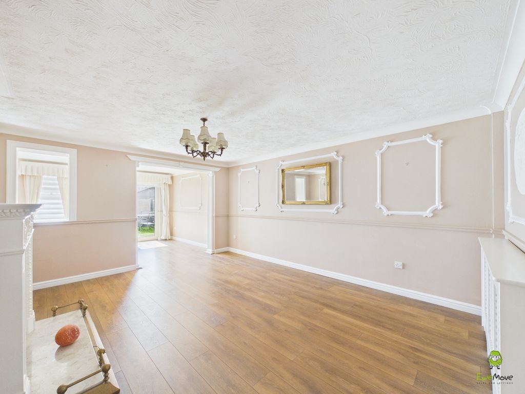 Property photo 2 of 19 Presented By Nicoleta At Ewemove Bexleyheath And D