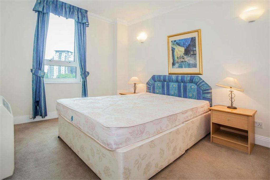 Property photo 3 of 5