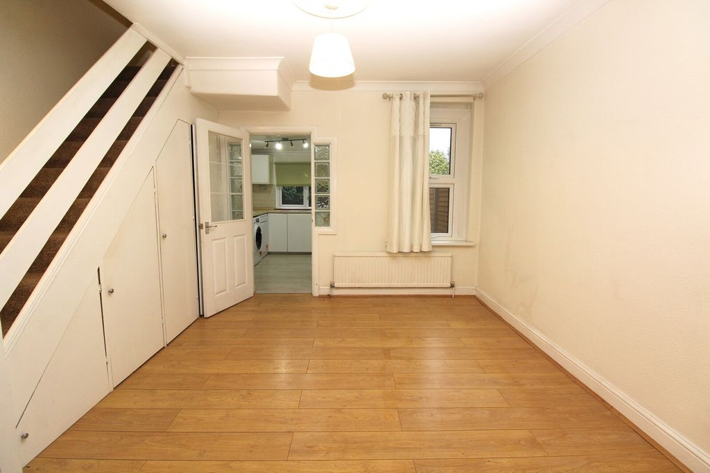 Property photo 3 of 10 Lounge View 2