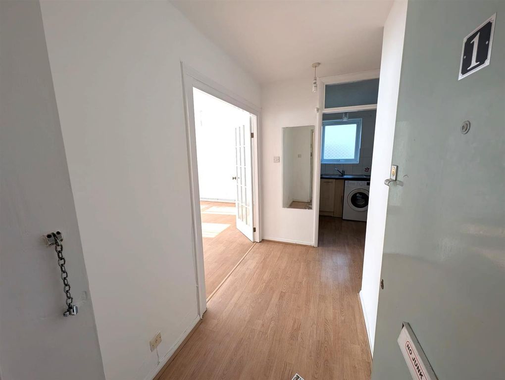 Property photo 2 of 12 Whatsapp Image 2026-04-22 At 16.30.32 (2).Jpeg