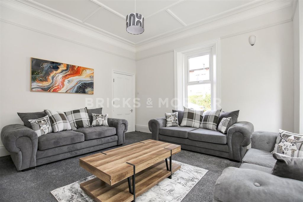 Property photo 2 of 21 5Erg6Drn_Koedgjfwfvelq.Jpg