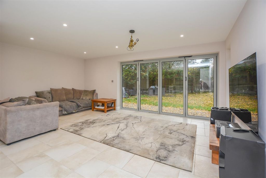 Property photo 2 of 25 Dsc_0079.Jpg