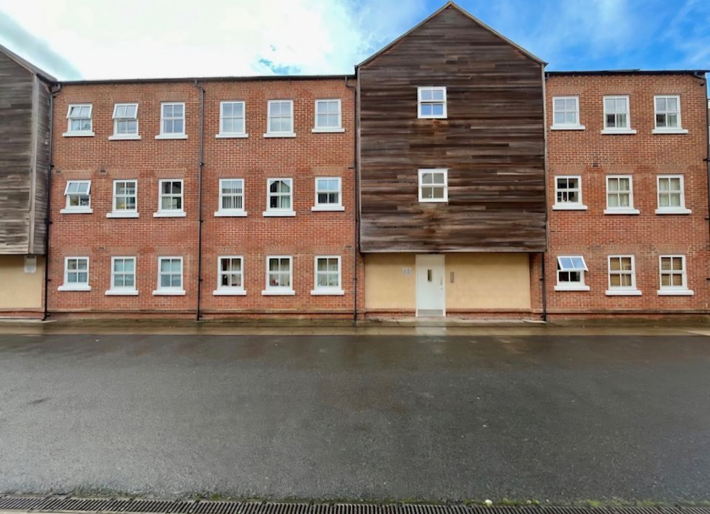 Property photo 1 of 6