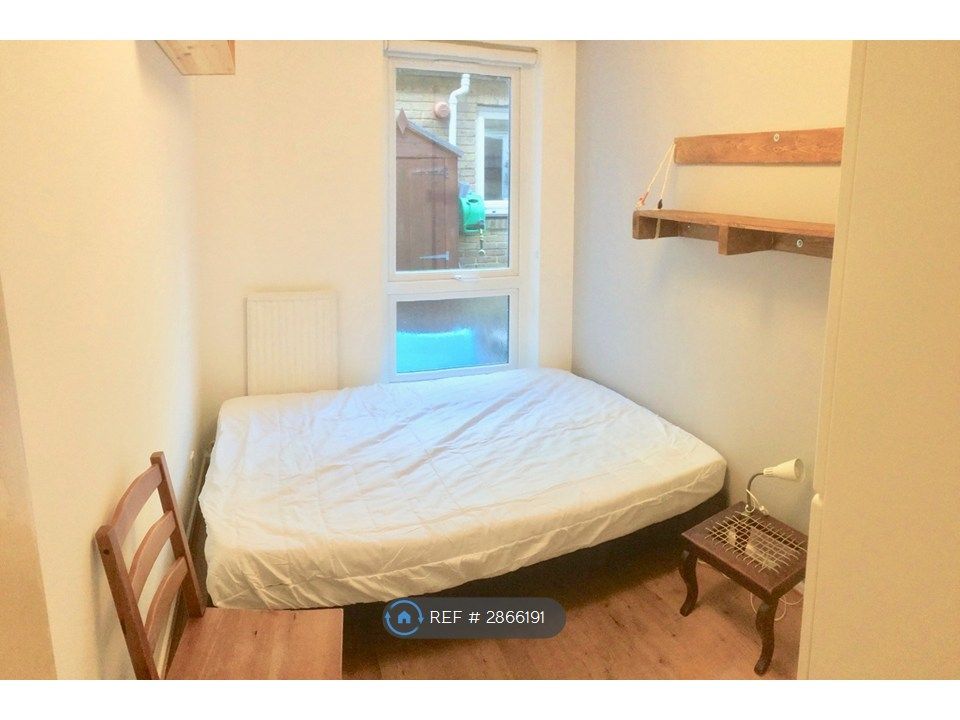 Property photo 1 of 5 Bedroom