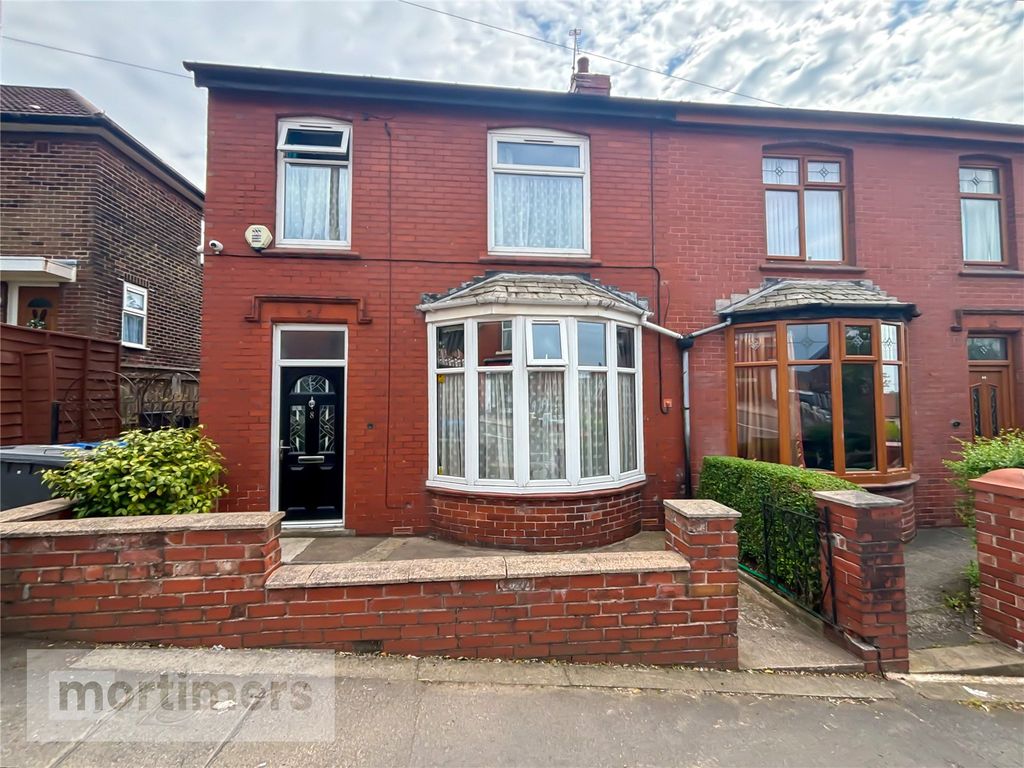 Property photo 1 of 20 Front External