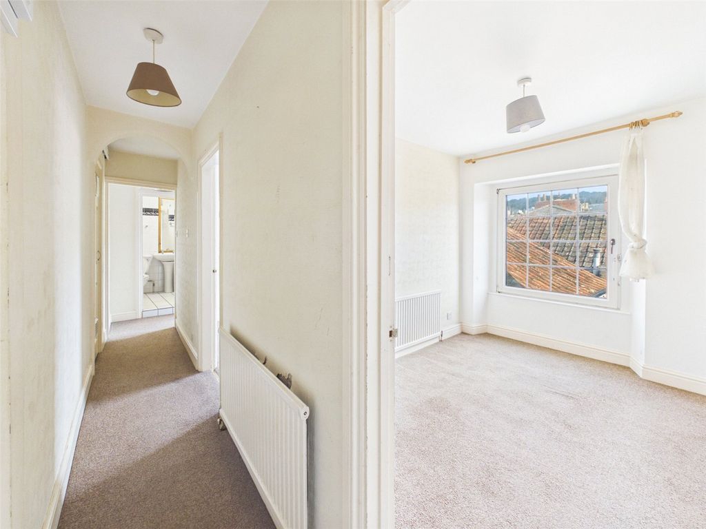 Property photo 3 of 15 Picture No. 03