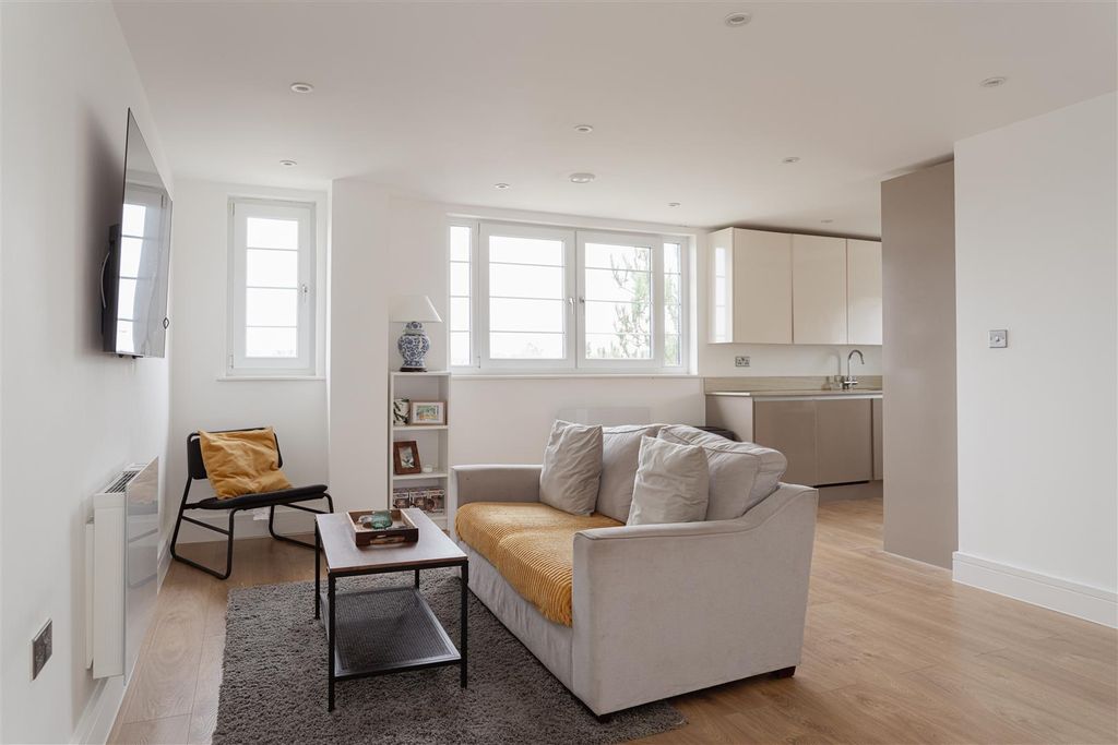 Property photo 1 of 16 1.Jpg