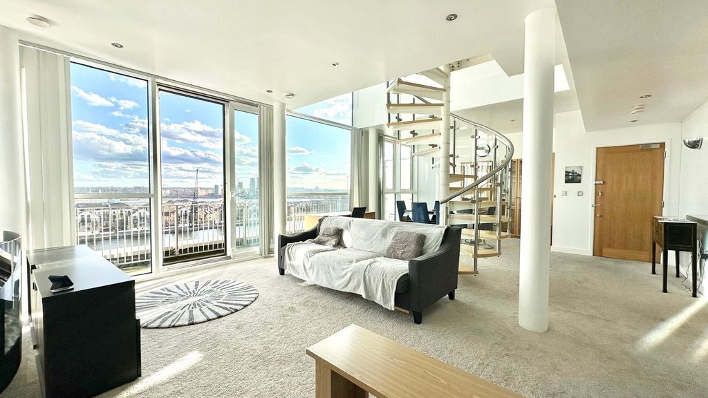 Property photo 3 of 18 Picture No. 03