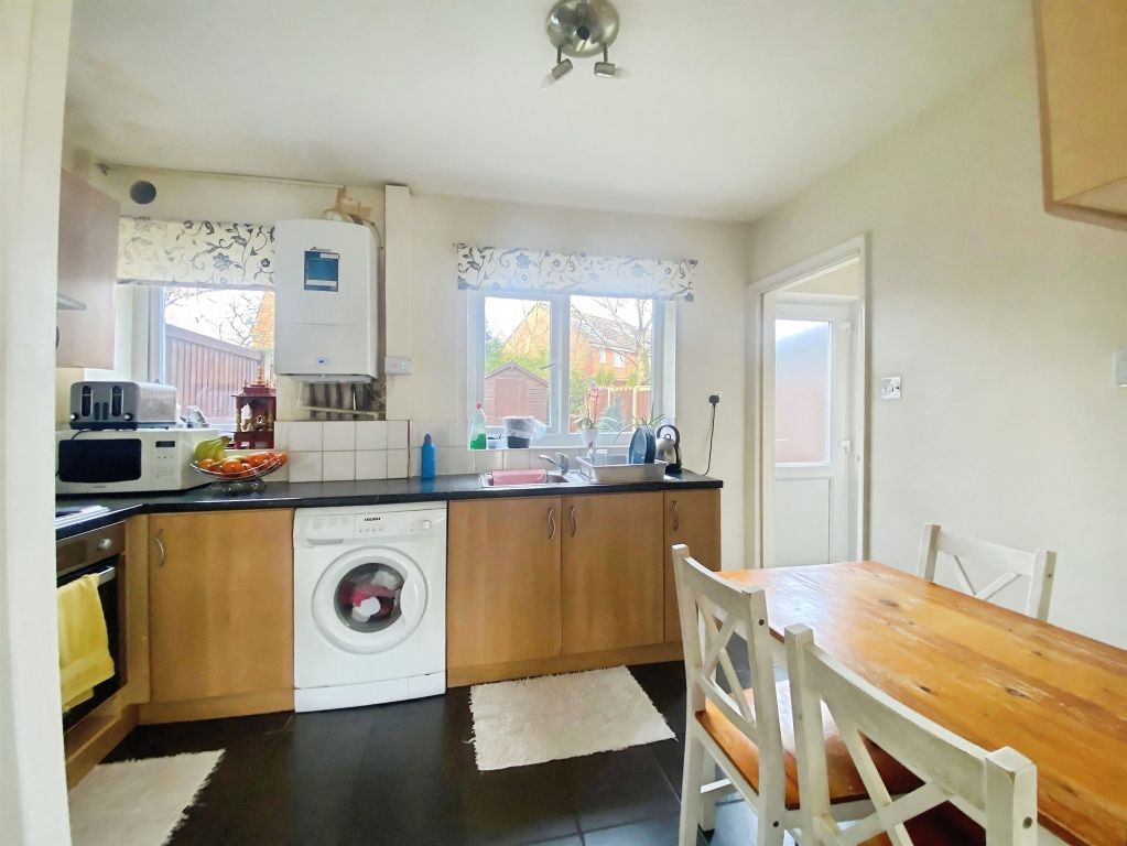 Property photo 3 of 7