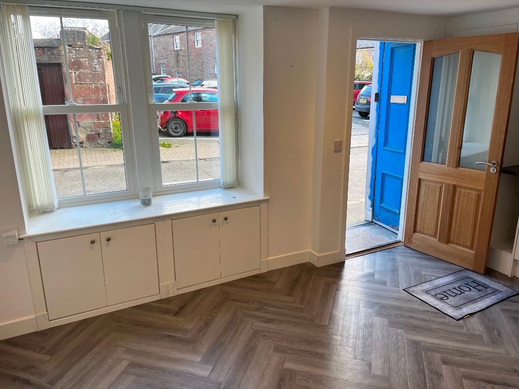 Property photo 2 of 11 Photo 2