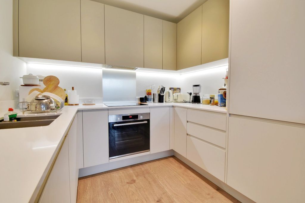 Property photo 2 of 11 Picture No. 08