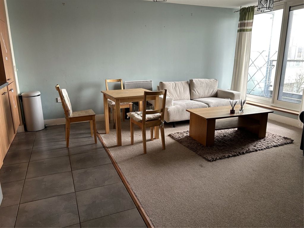 Property photo 3 of 10 Living/Dining Area