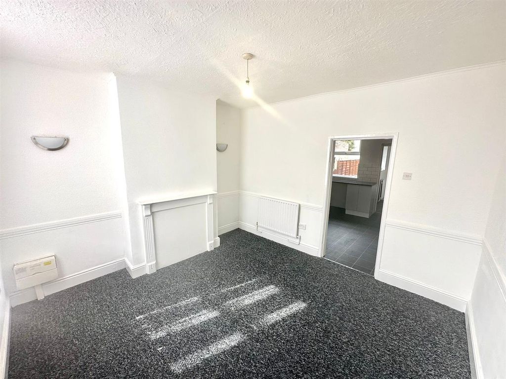 Property photo 3 of 12 Photo-2023-09-08-13-49-58.Jpg