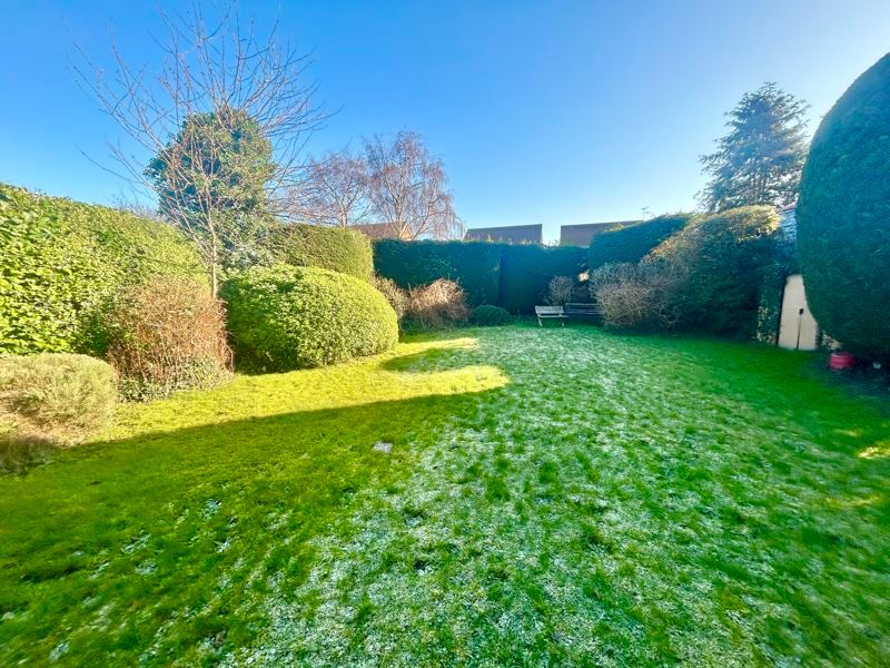 Property photo 2 of 23 Photo 17