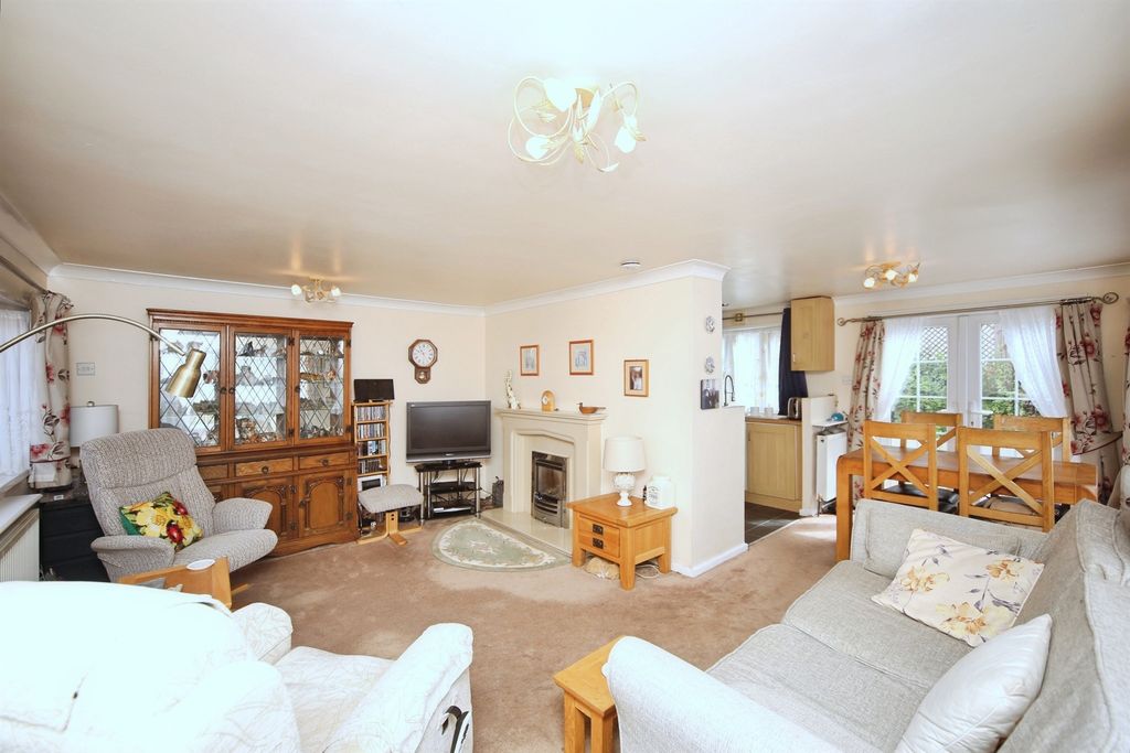 Property photo 2 of 15