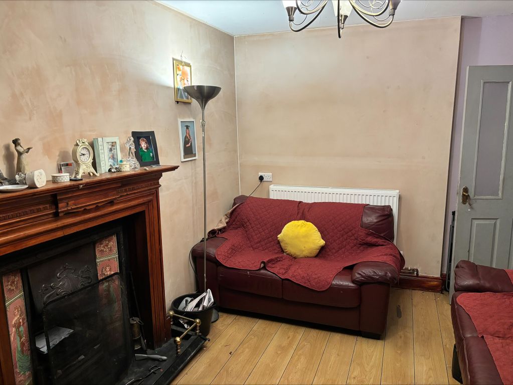 Property photo 3 of 18