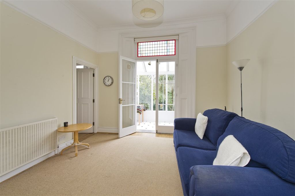 Property photo 1 of 6 Main Picture