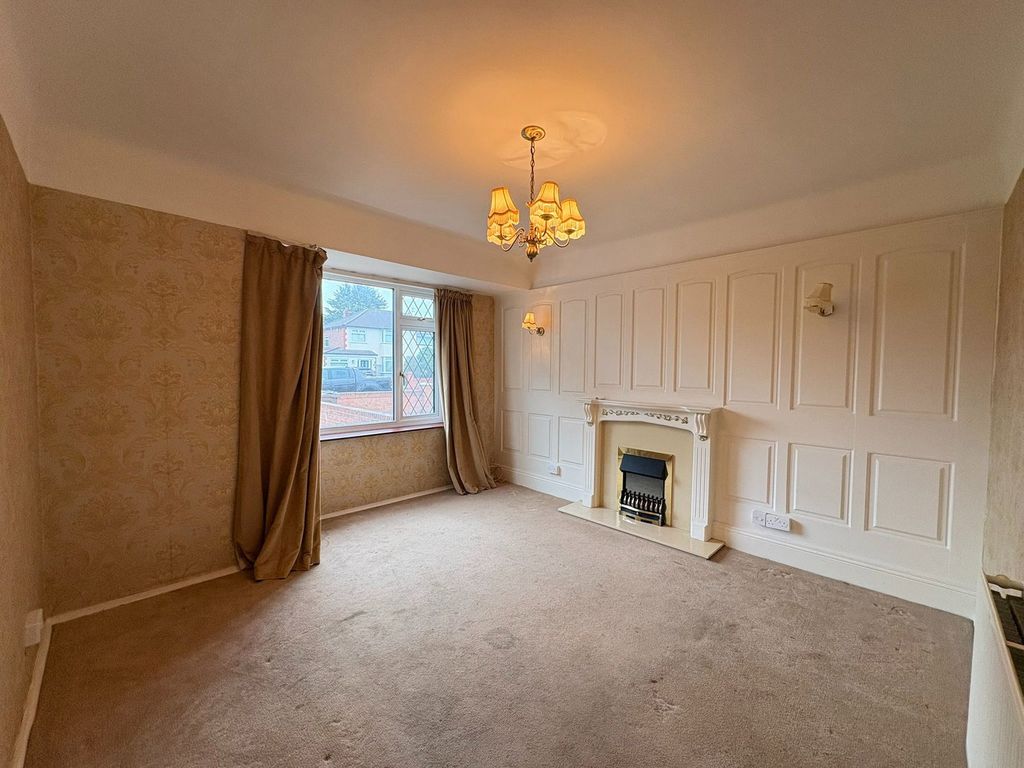 Property photo 2 of 30