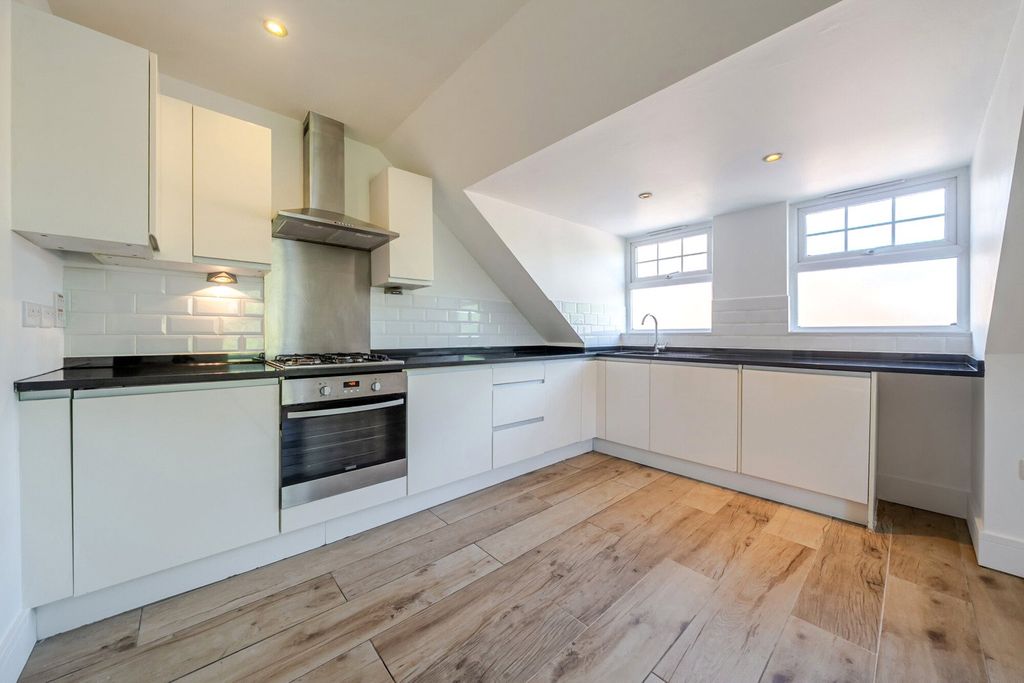 Property photo 3 of 15 1455661-4-69F46B1...