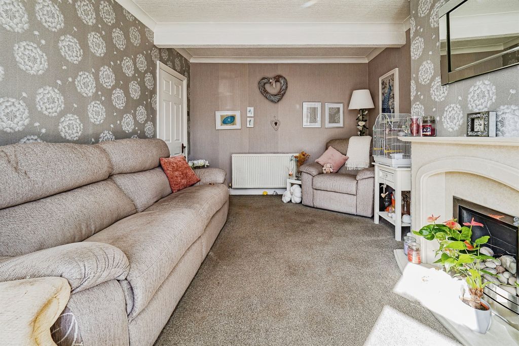 Property photo 3 of 16