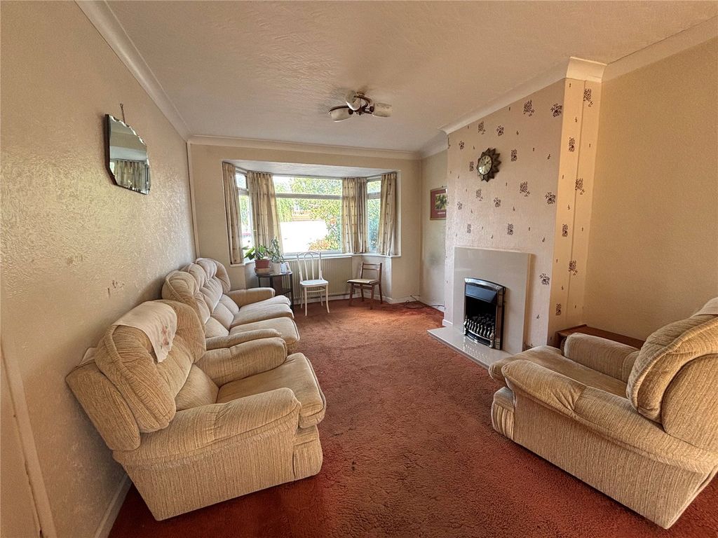 Property photo 2 of 17 Picture No. 13