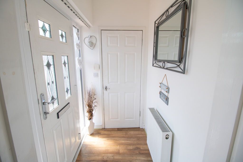 Property photo 2 of 20 Entrance Lobby