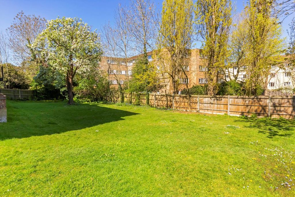 Property photo 2 of 2