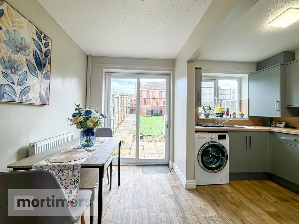 Property photo 2 of 15 Kitchen/Diner