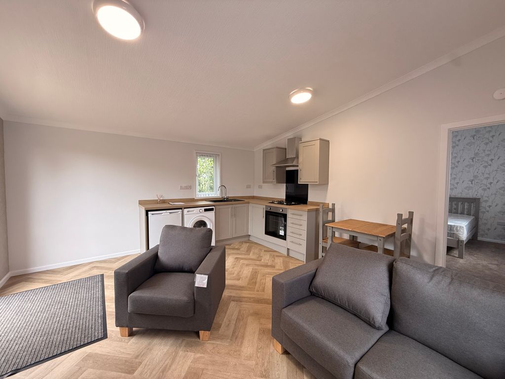 Property photo 3 of 7 Image