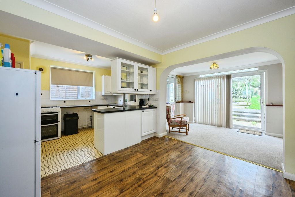 Property photo 3 of 16 Picture No. 04