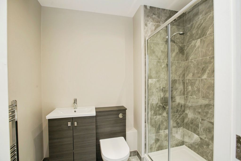 Additional image 9 of 1 bed flat for saleAlfred Street East, Halifax, West Yorkshire HX1
