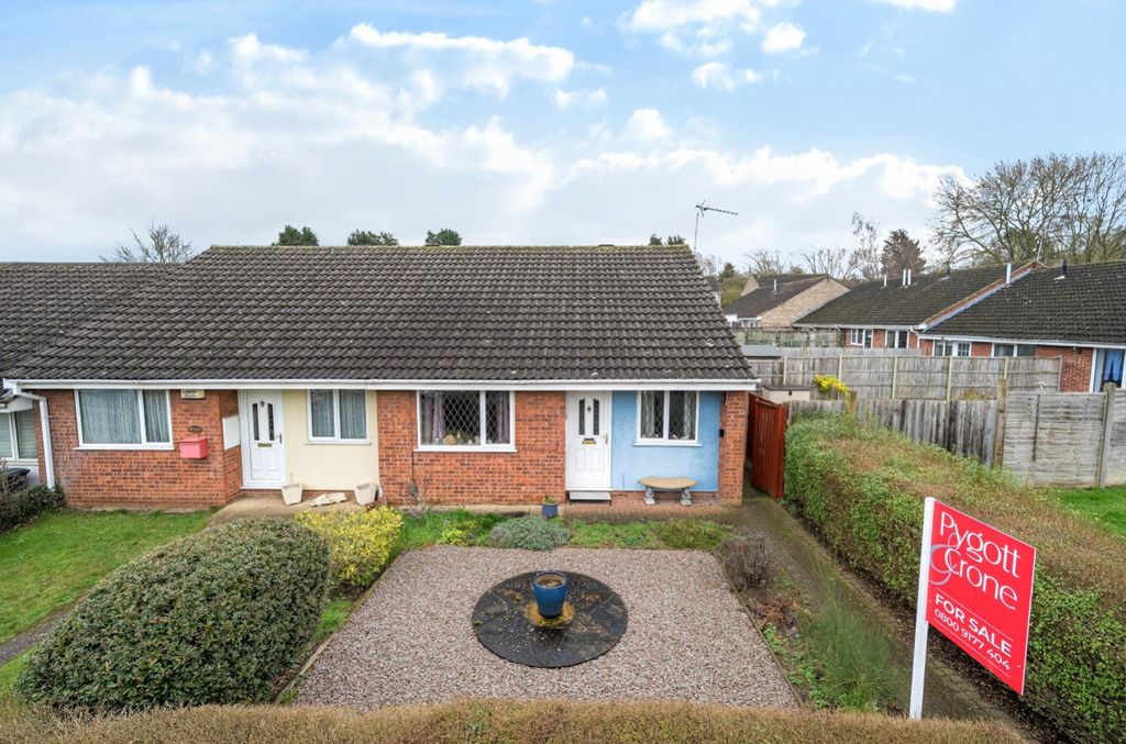 Property photo 1 of 12 1415618-1-699313000A6A0-Arw-1