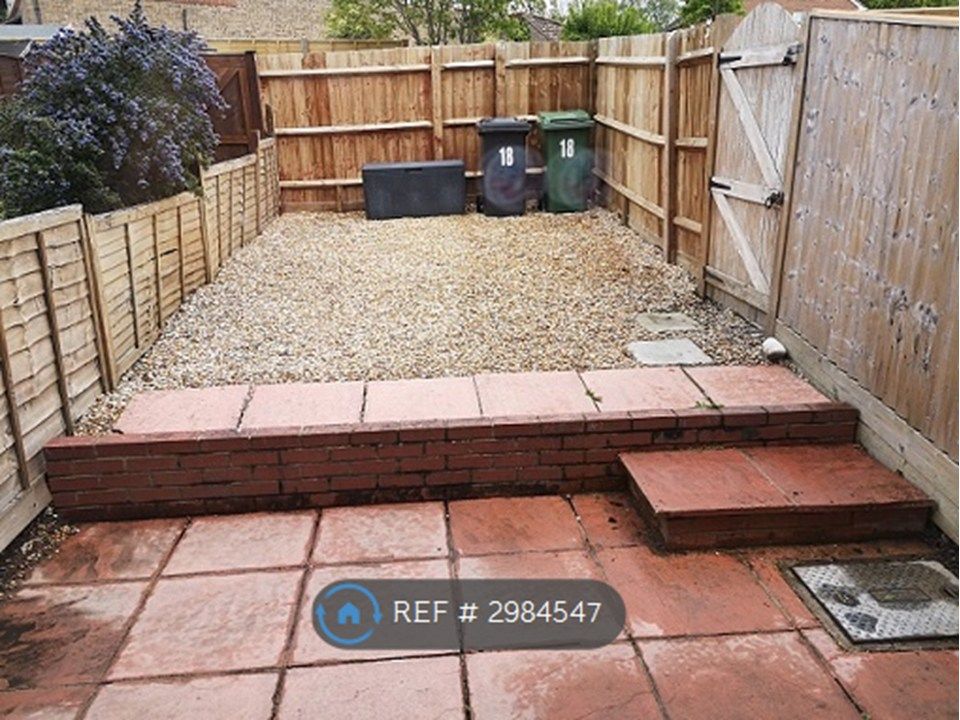 Property photo 3 of 10