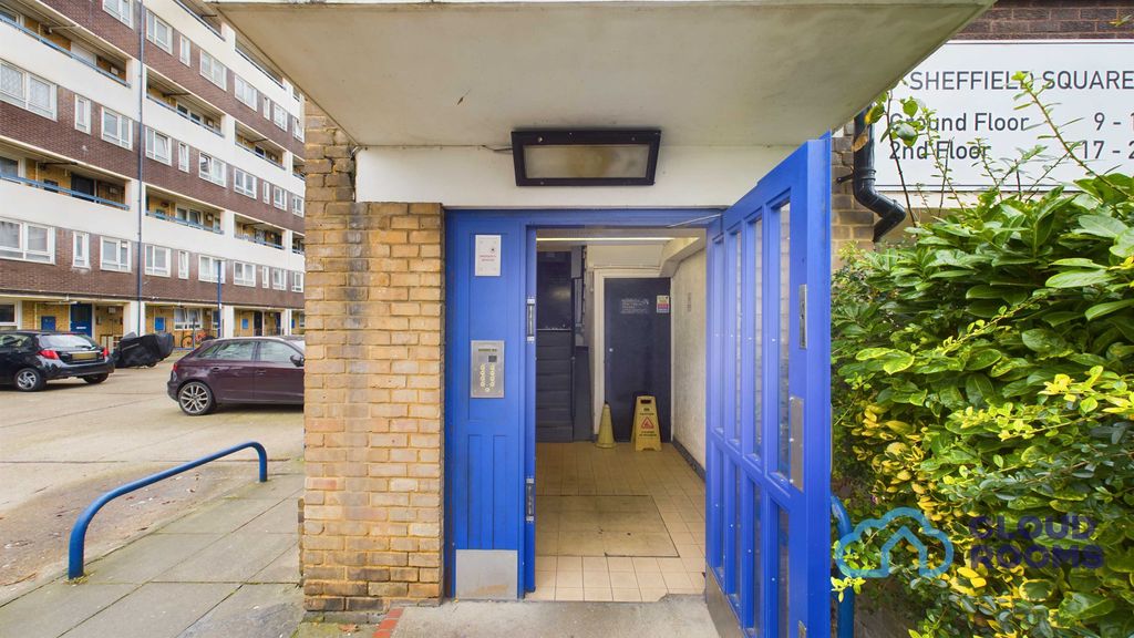 Property photo 3 of 8