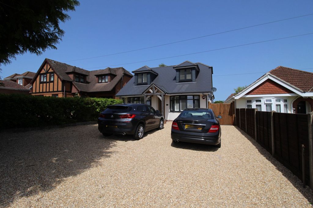 Property photo 2 of 24