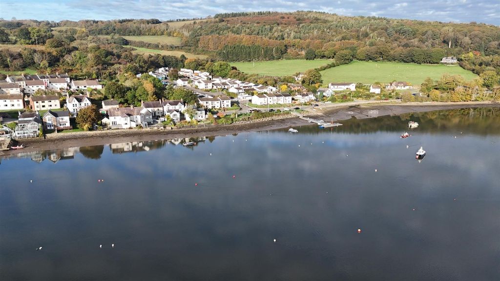 Property photo 3 of 36 4 Glanteifion Flats, The Moorings St. Dogmaels, Cardigan, Sa43 3Gf 3.Jpg