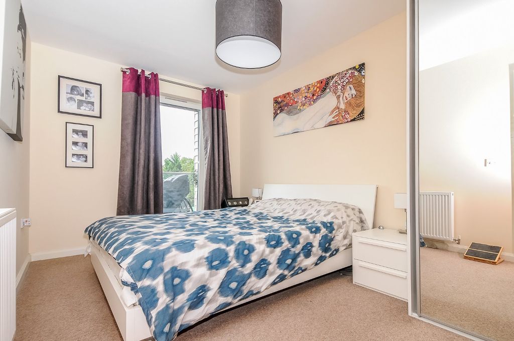 Property photo 3 of 8 Picture No. 15