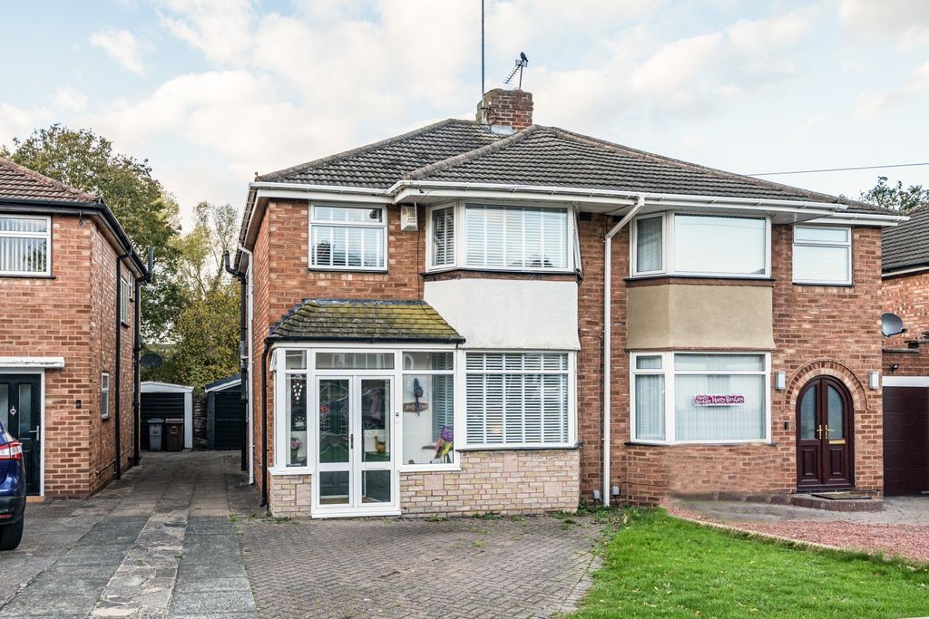 Property photo 1 of 15 1372366-1-6900Eba5c4335