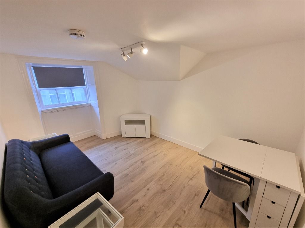 Property photo 2 of 12 Photo 2