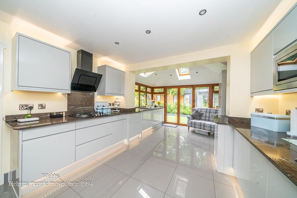 Property photo 3 of 59 Webbs-25.Jpg