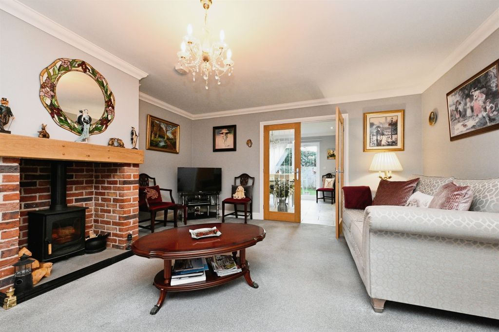 Property photo 3 of 17